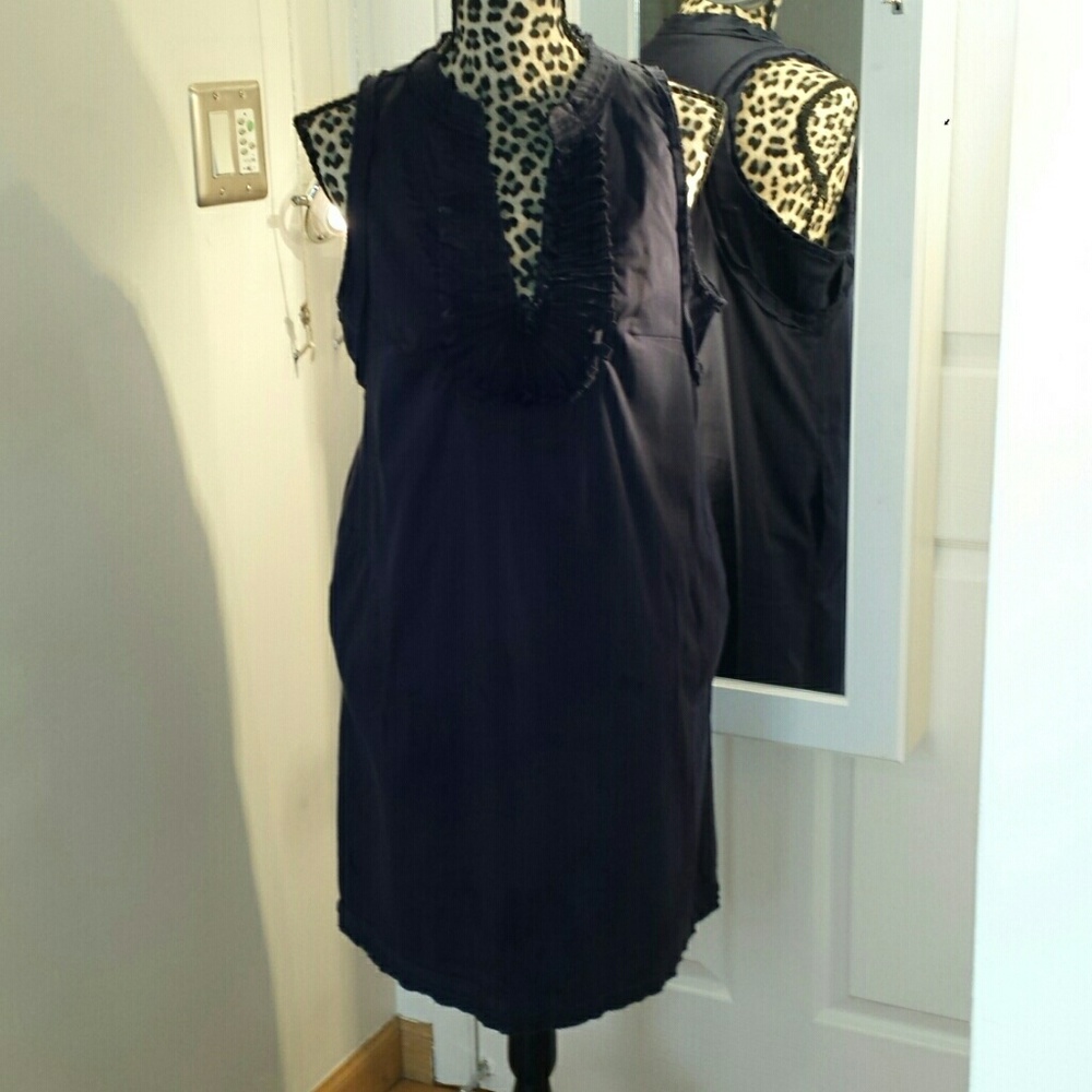 Navy blue dress with side pockets
